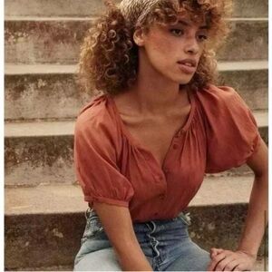 Doên June Top in Tierra EUC